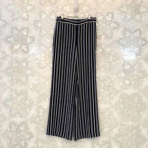 Ann Taylor Blue and White Striped Pants Size 4